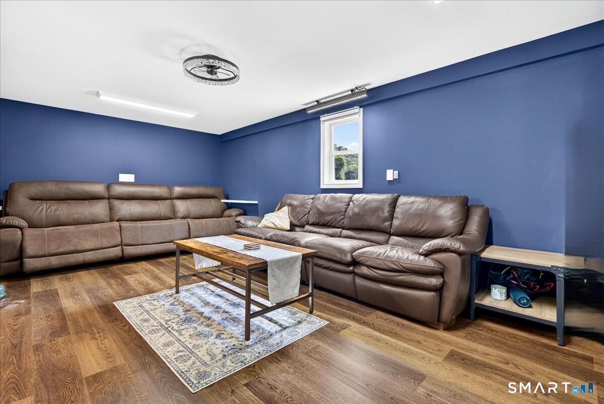 440 Evergreen Avenue Hamden CT 06518