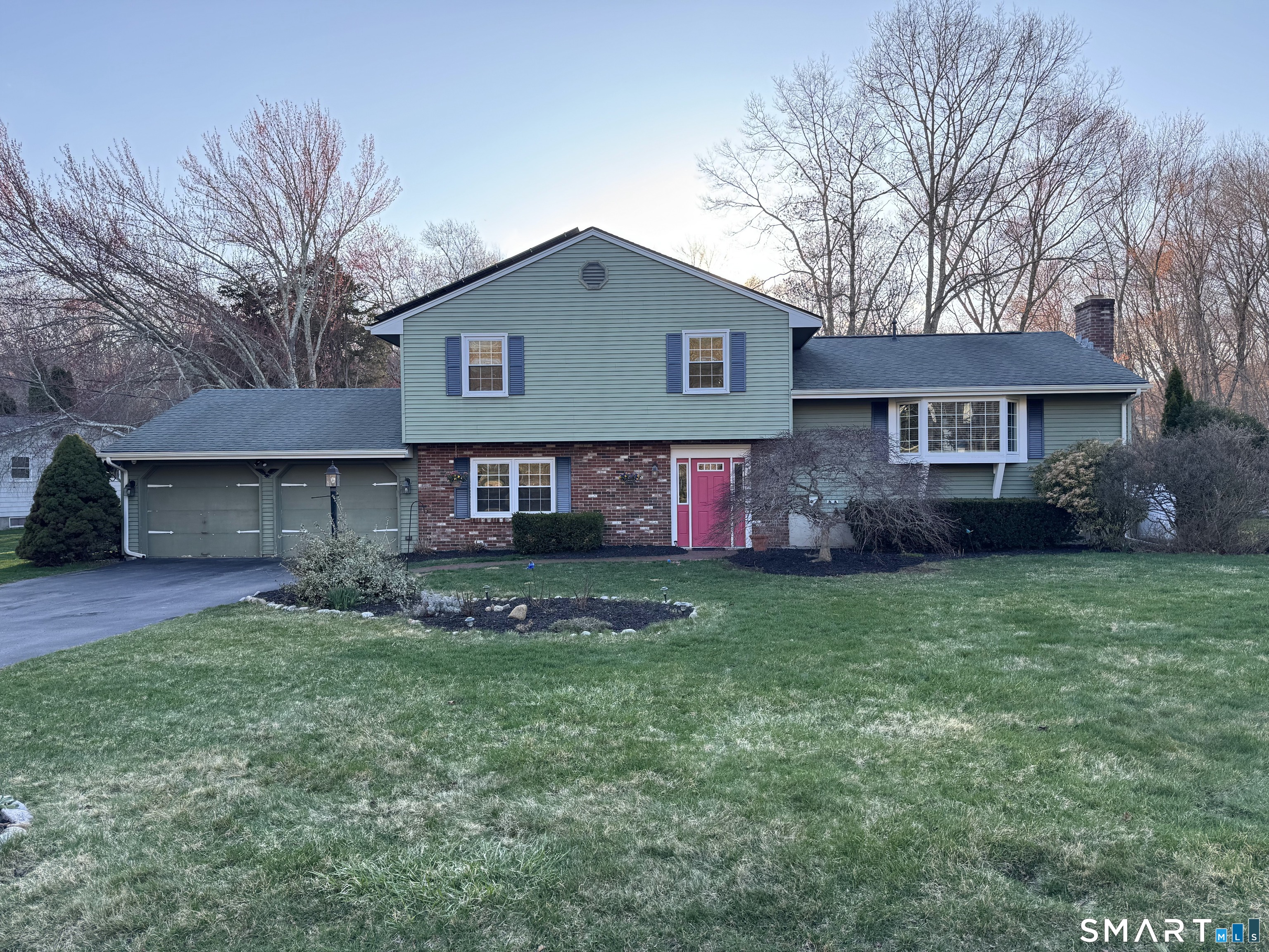 15 Brookfield Drive East Lyme CT 06333
