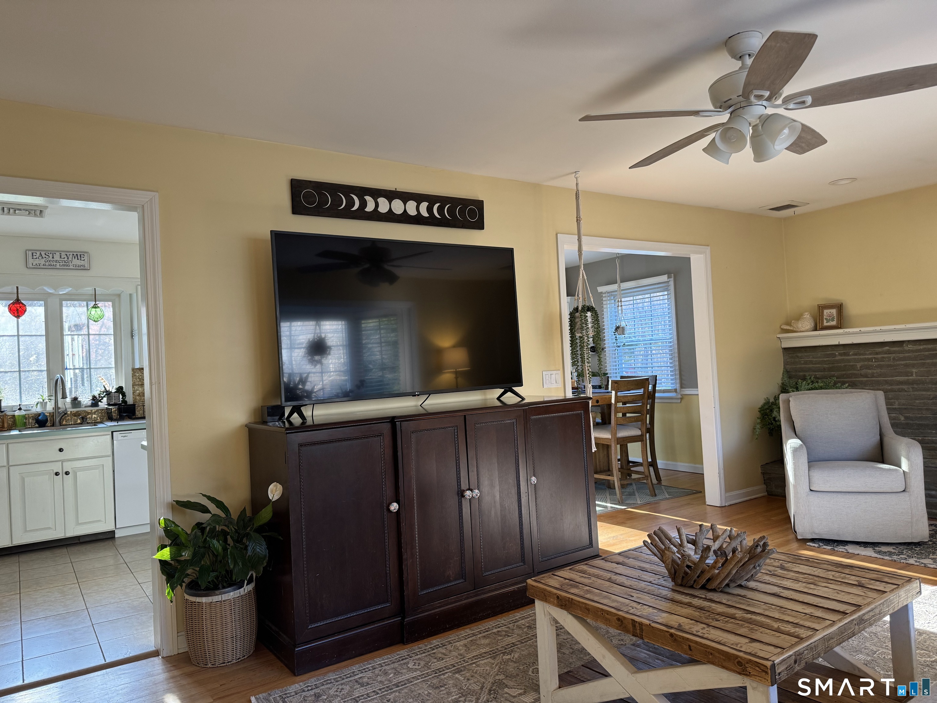 15 Brookfield Drive East Lyme CT 06333