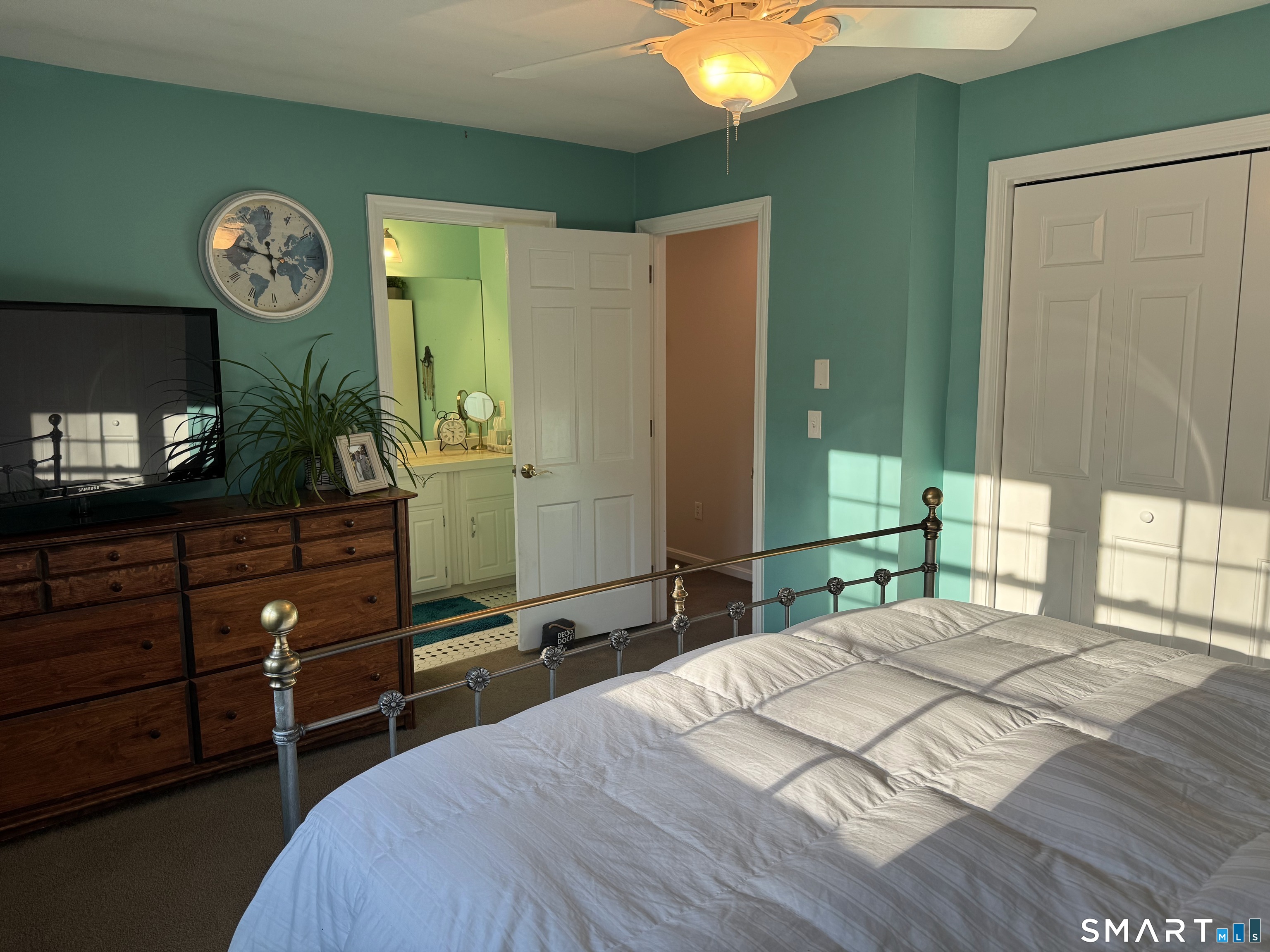15 Brookfield Drive East Lyme CT 06333