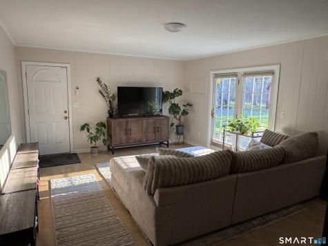 15 Brookfield Drive East Lyme CT 06333