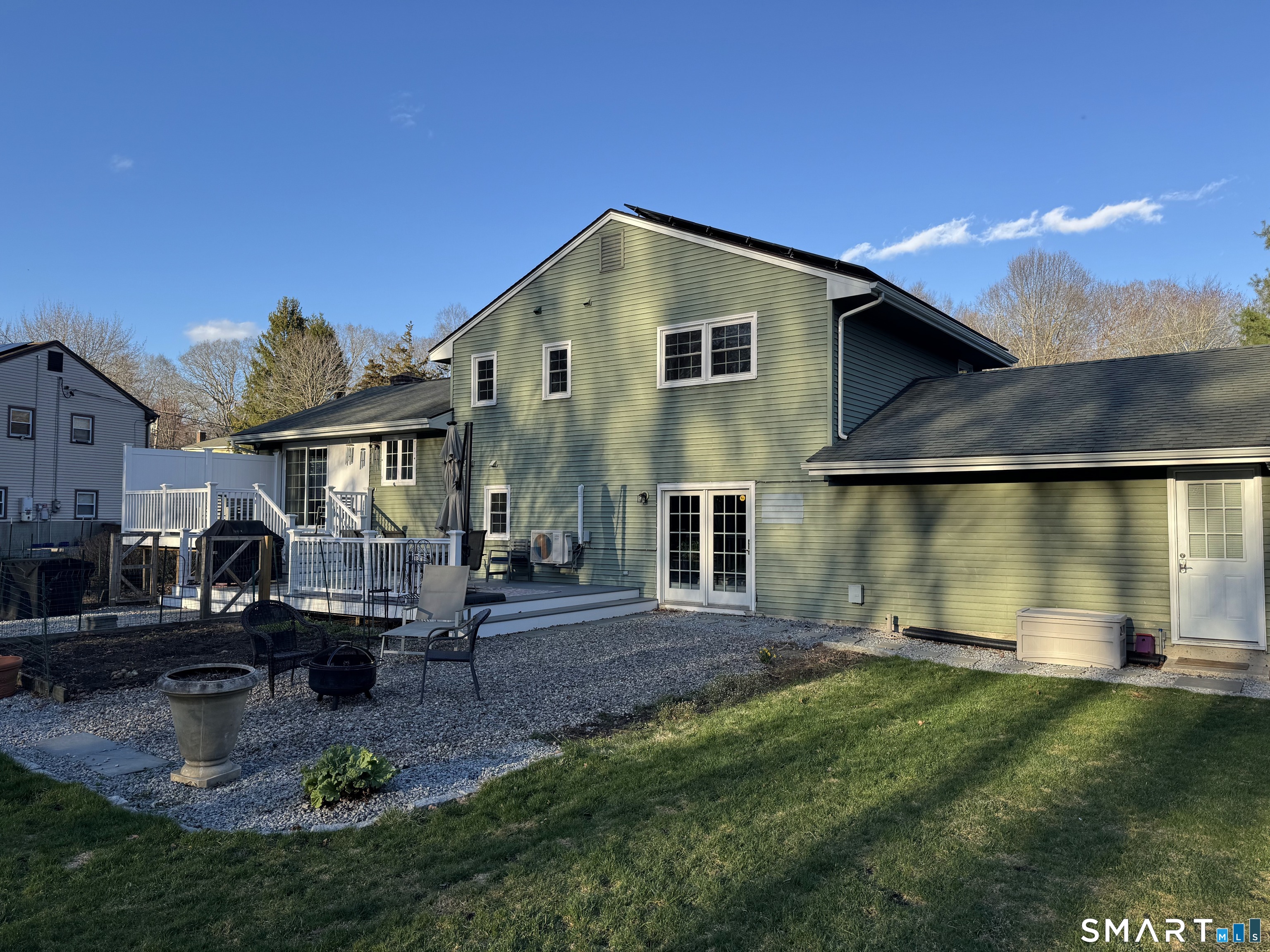 15 Brookfield Drive East Lyme CT 06333