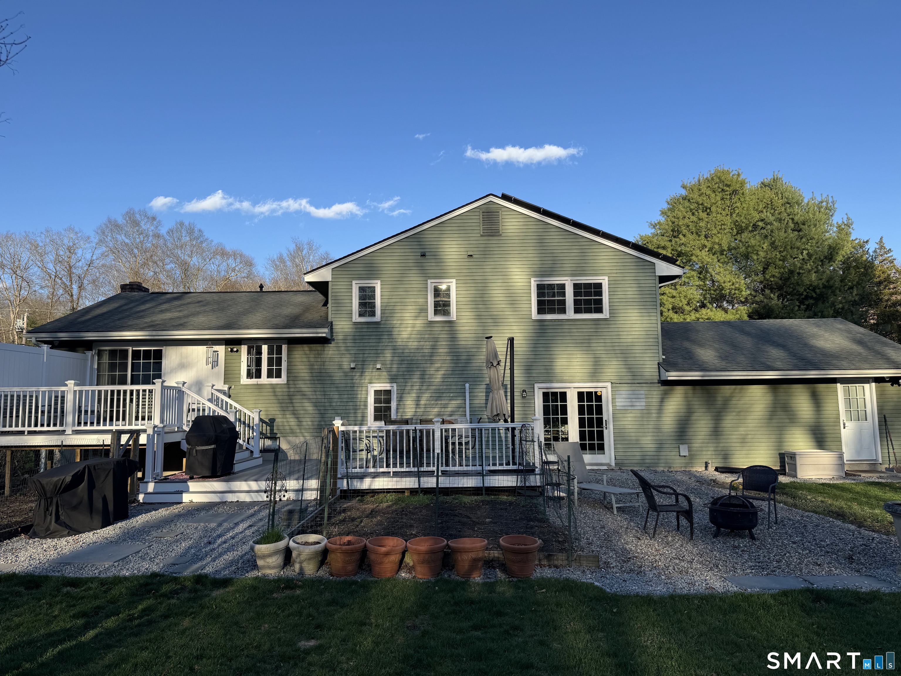 15 Brookfield Drive East Lyme CT 06333
