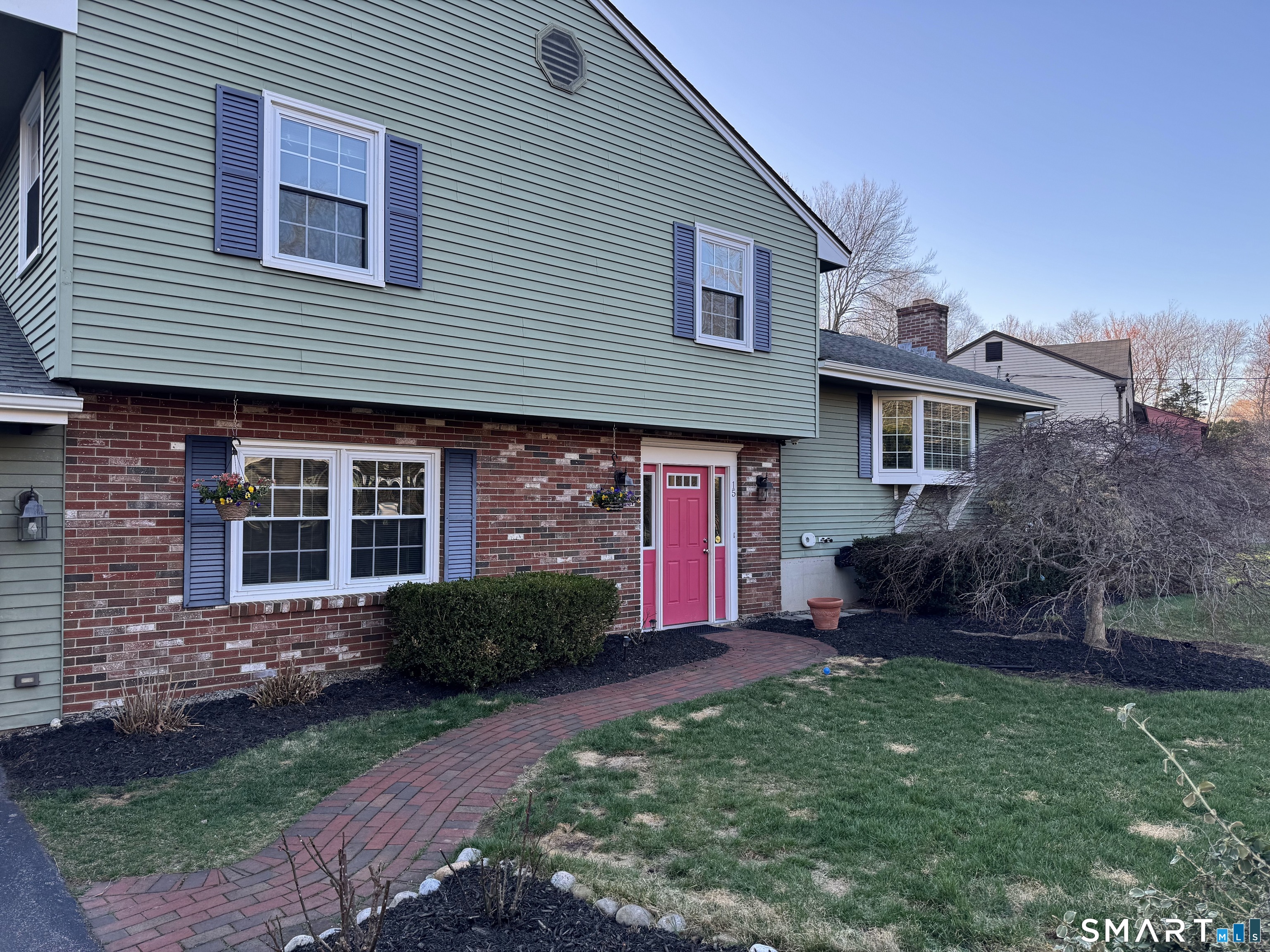 15 Brookfield Drive East Lyme CT 06333
