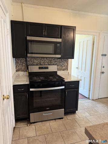 961 Hancock Avenue Bridgeport CT 06605