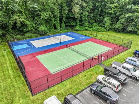 22 Olcott Way Ridgefield CT 06877