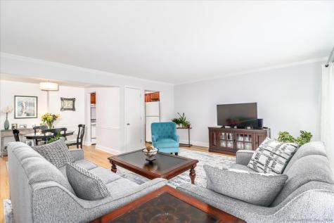 22 Olcott Way Ridgefield CT 06877