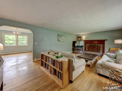 384 Woodland Road Mansfield CT 06268