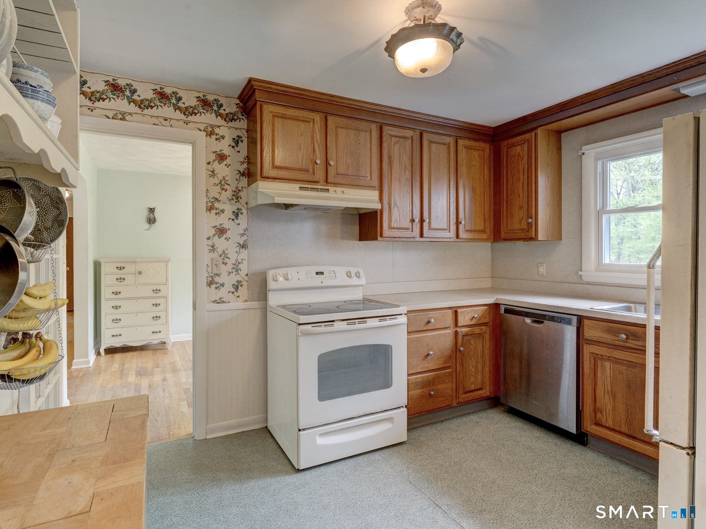 384 Woodland Road Mansfield CT 06268