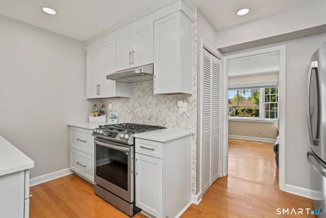 118 Lloyd Drive Fairfield CT 06825