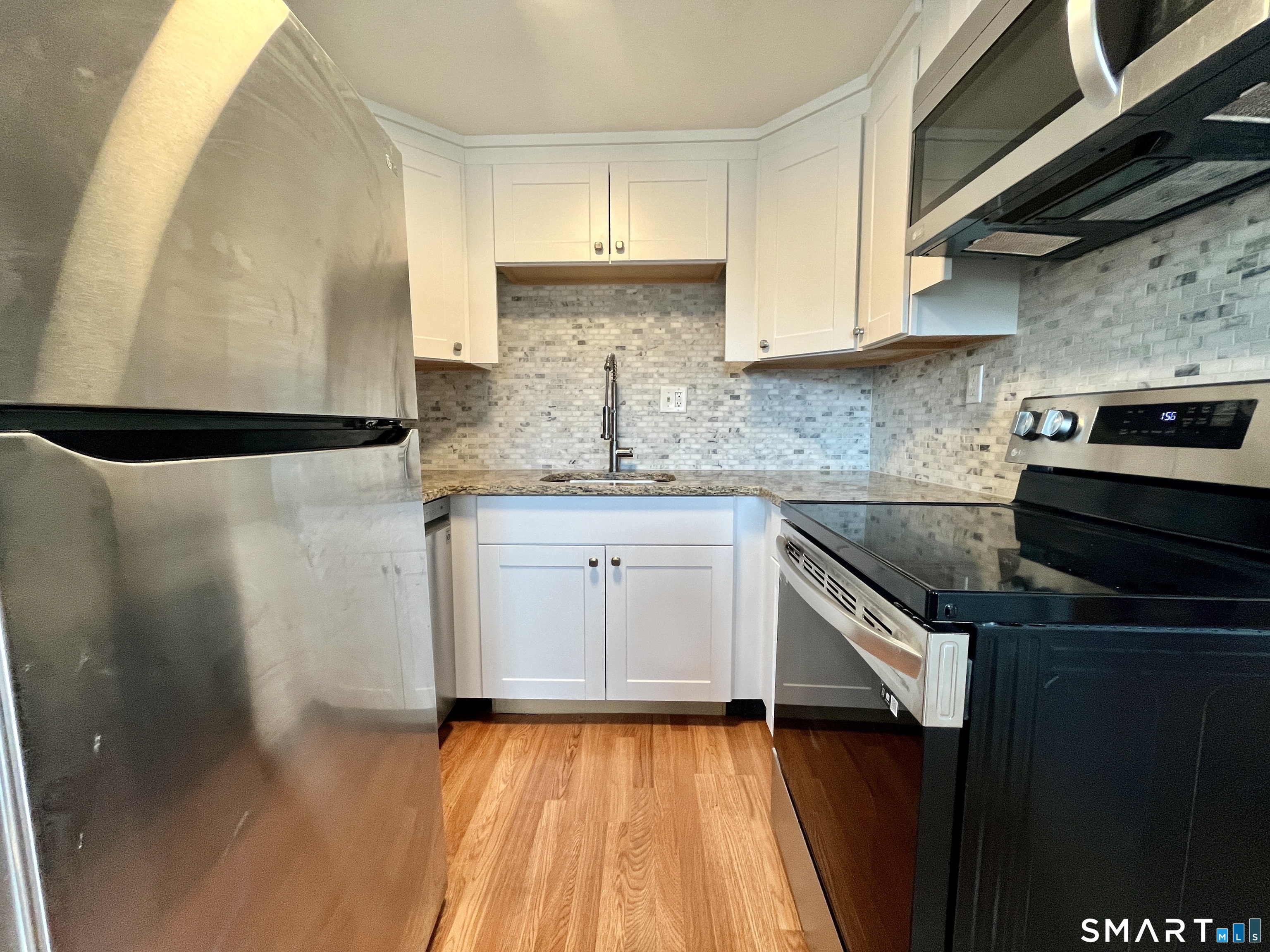 889 Farmington Avenue Bristol CT 06010