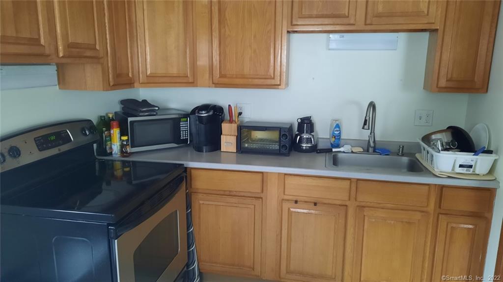 4 White Oak Condo Mansfield CT 06268