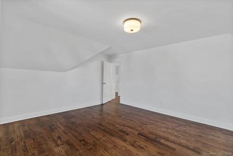 954 Elm Street New Haven CT 06511