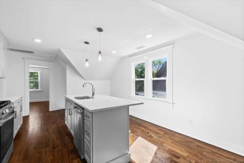 954 Elm Street New Haven CT 06511