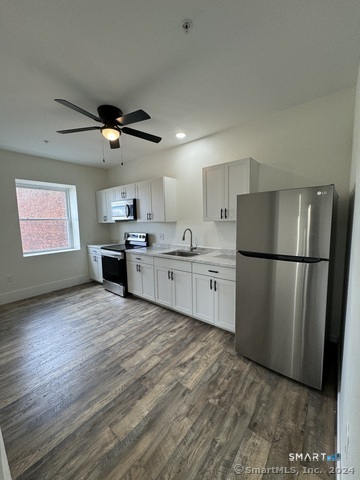 61 Colony Street Meriden CT 06451