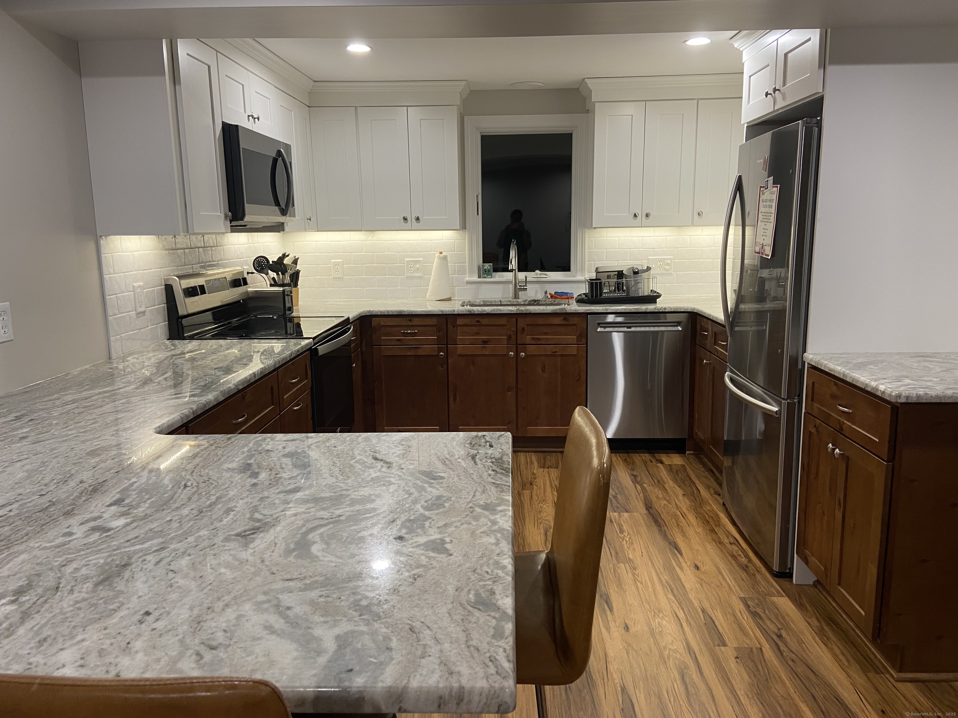 142 Old Black Point Road East Lyme CT 06357