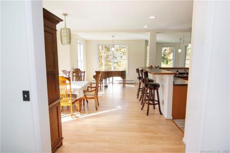 82 Fowler Road North Stonington CT 06359