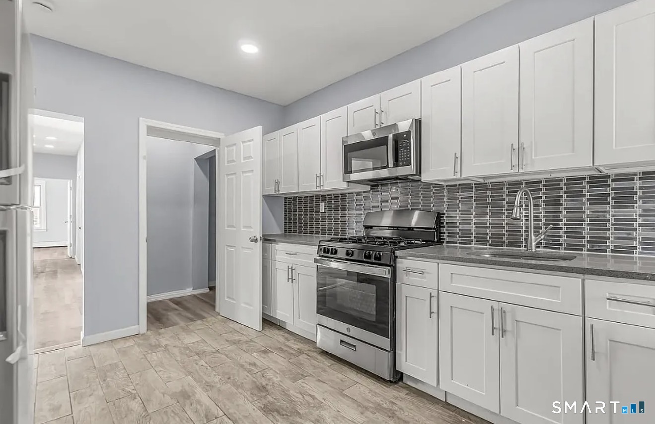 1220 Pembroke Street Bridgeport CT 06608