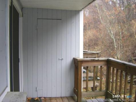 5 Nabby Road Danbury CT 06811