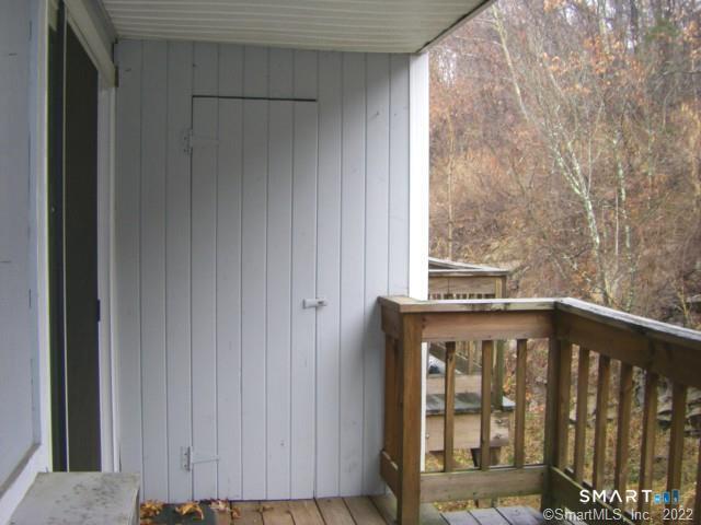 5 Nabby Road Danbury CT 06811