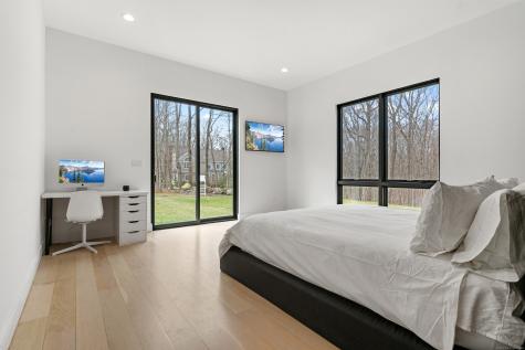 17 Fullin Lane Wilton CT 06897