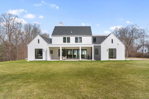 17 Fullin Lane Wilton CT 06897