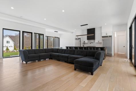 17 Fullin Lane Wilton CT 06897