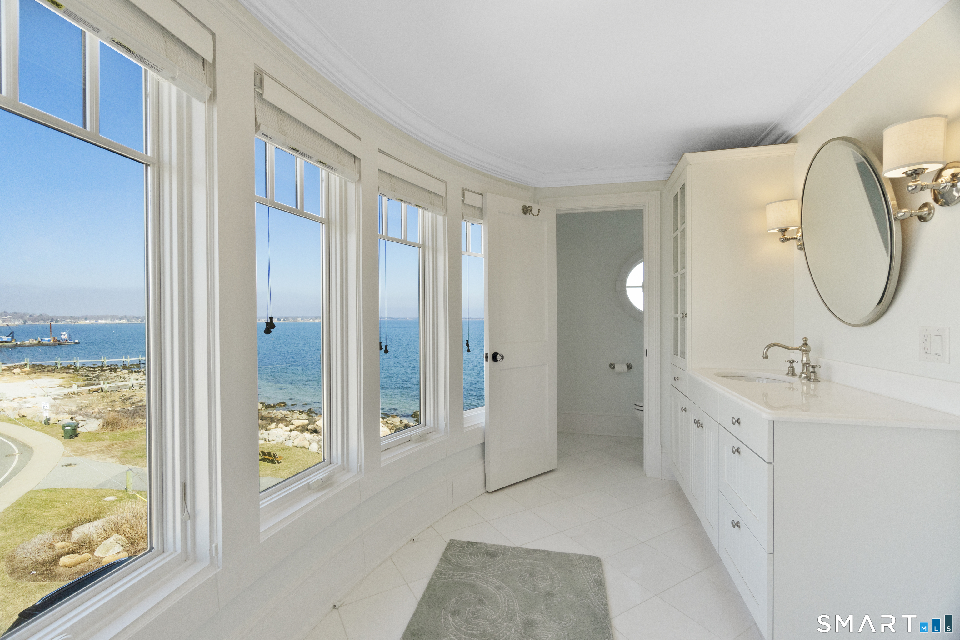 159 South Shore Avenue Groton CT 06340