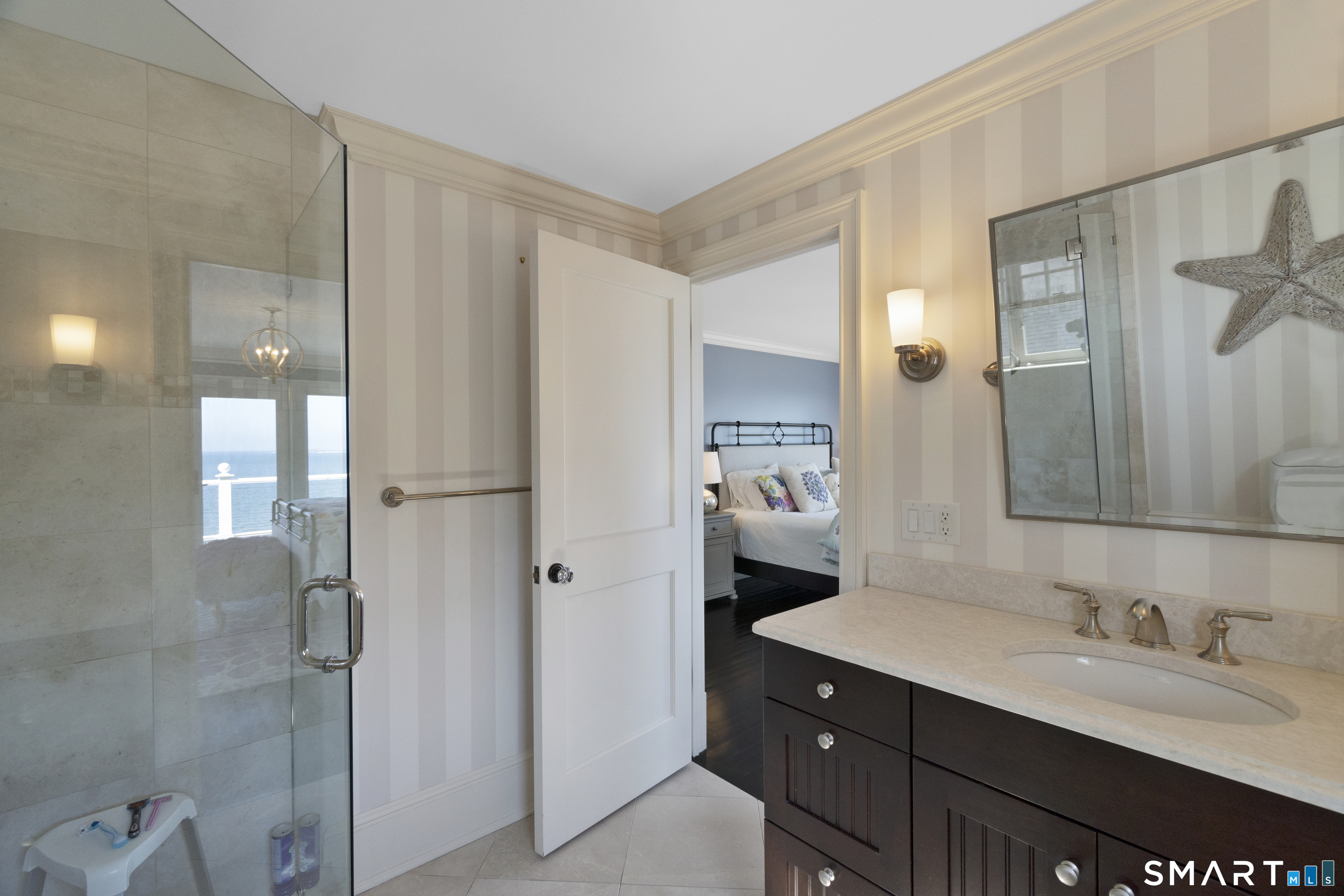 159 South Shore Avenue Groton CT 06340