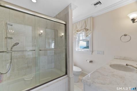159 South Shore Avenue Groton CT 06340
