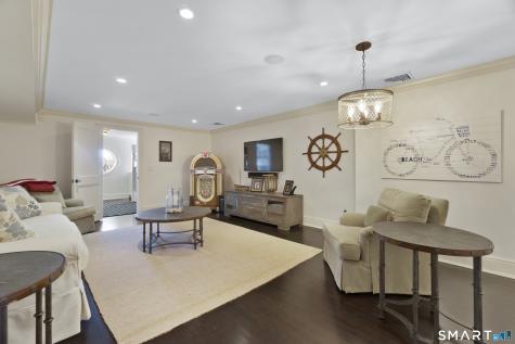 159 South Shore Avenue Groton CT 06340
