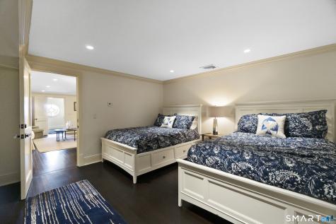 159 South Shore Avenue Groton CT 06340