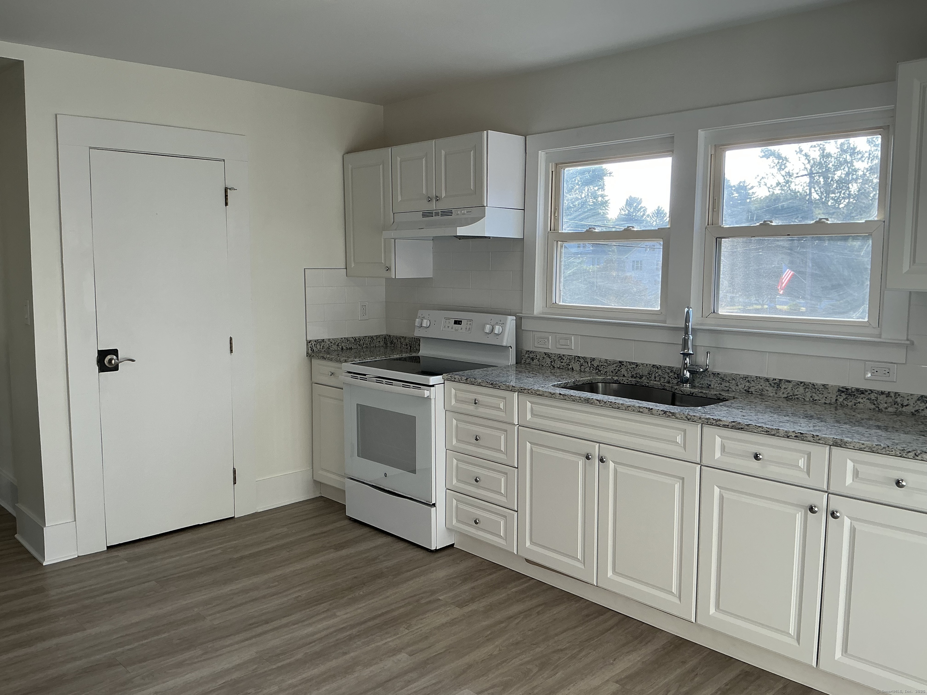 35 West Street Cromwell CT 06416
