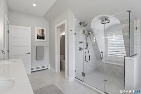 130 Middle Beach Road Madison CT 06443