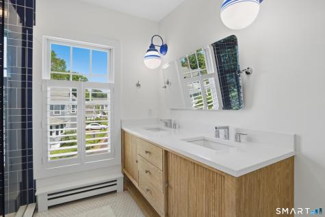130 Middle Beach Road Madison CT 06443