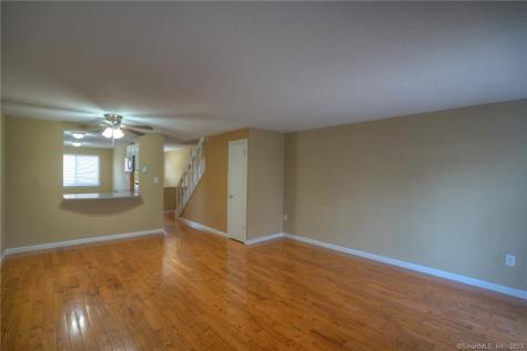 528 Shennecossett Road Groton CT 06340