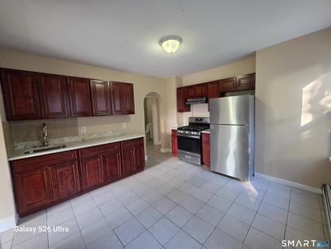 124 Southview Street Waterbury CT 06706