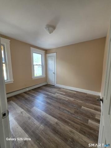 124 Southview Street Waterbury CT 06706