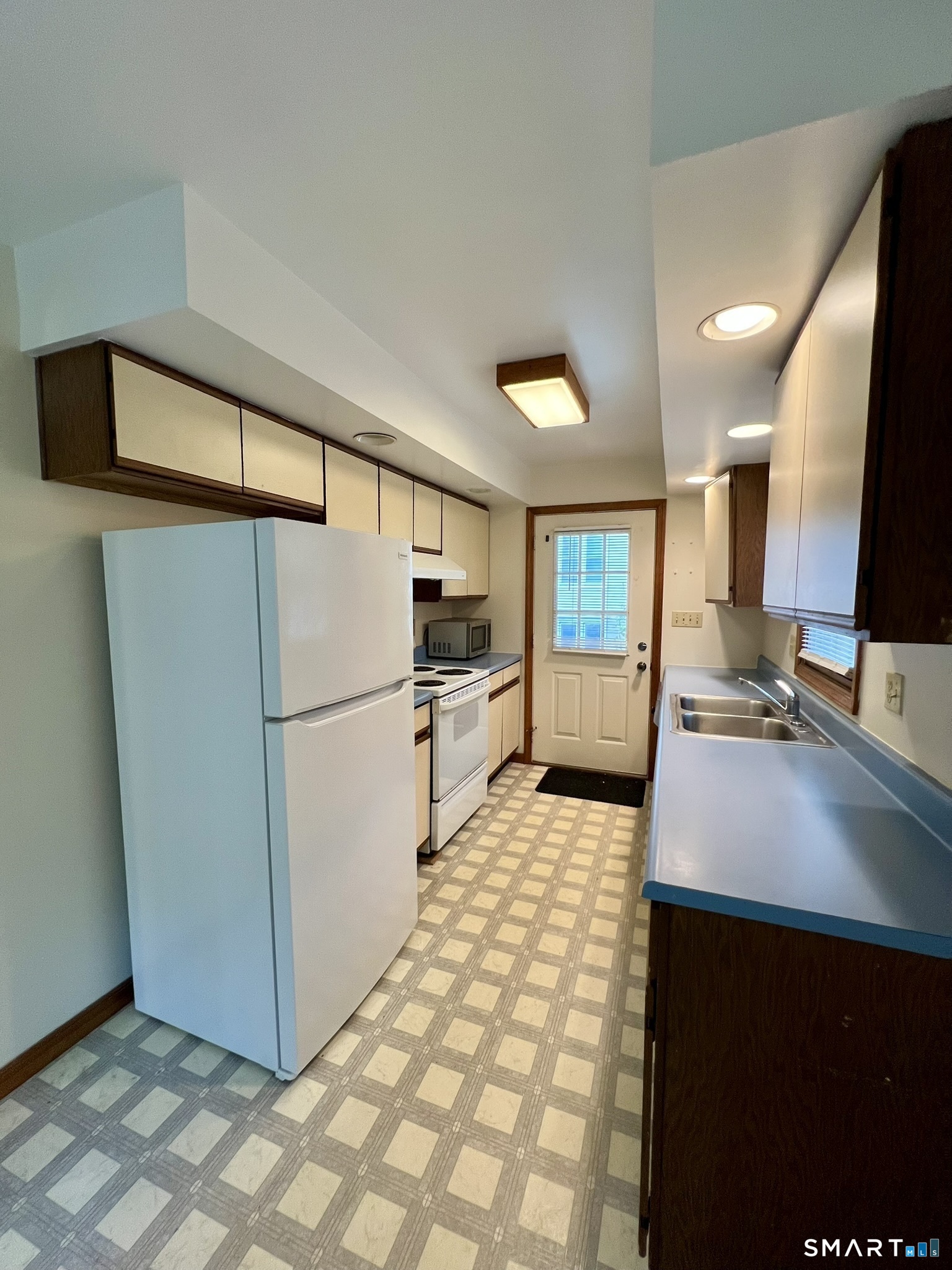 7 Golden Hill Street Bethel CT 06801