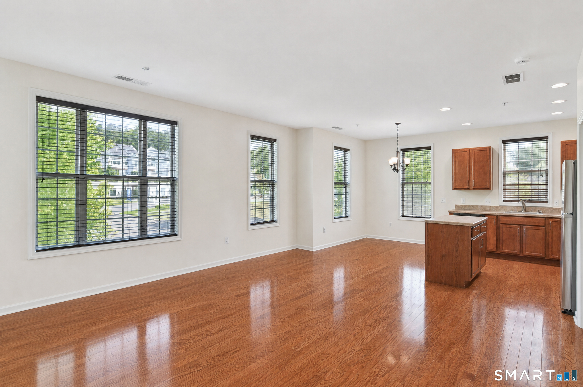 1 Rivington Way Danbury CT 06810