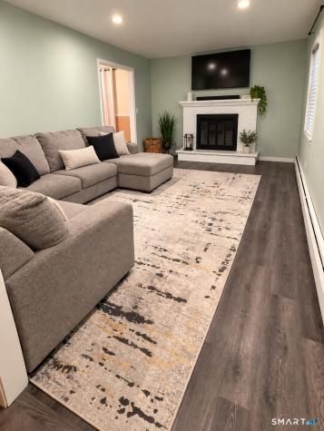 24 Rockhurst Drive Cutoff Waterbury CT 06708