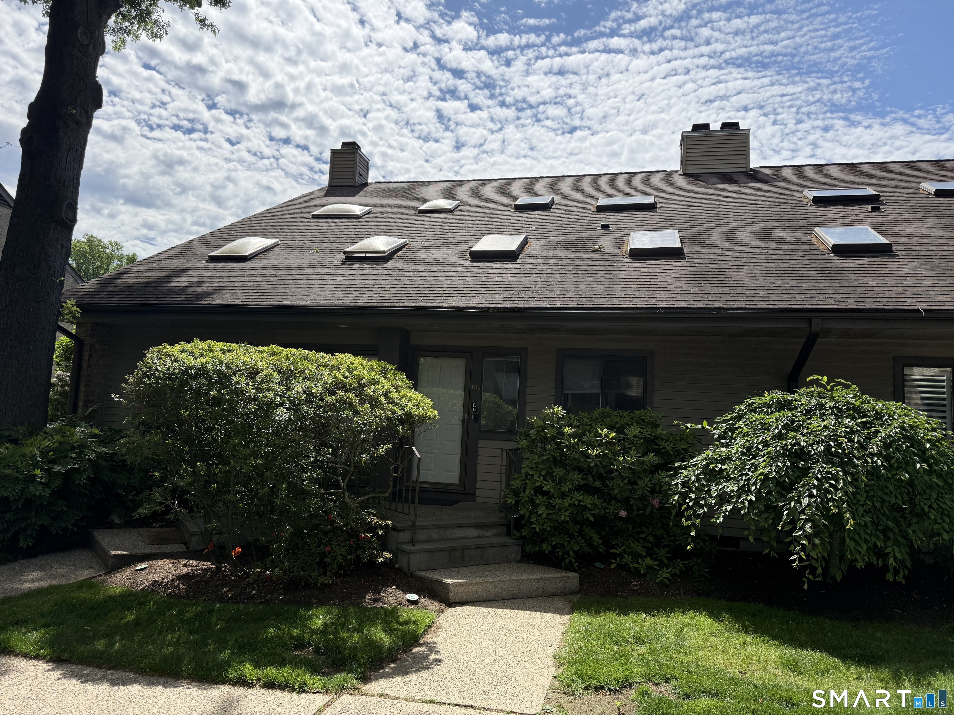 2289 Bedford Street Stamford CT 06905