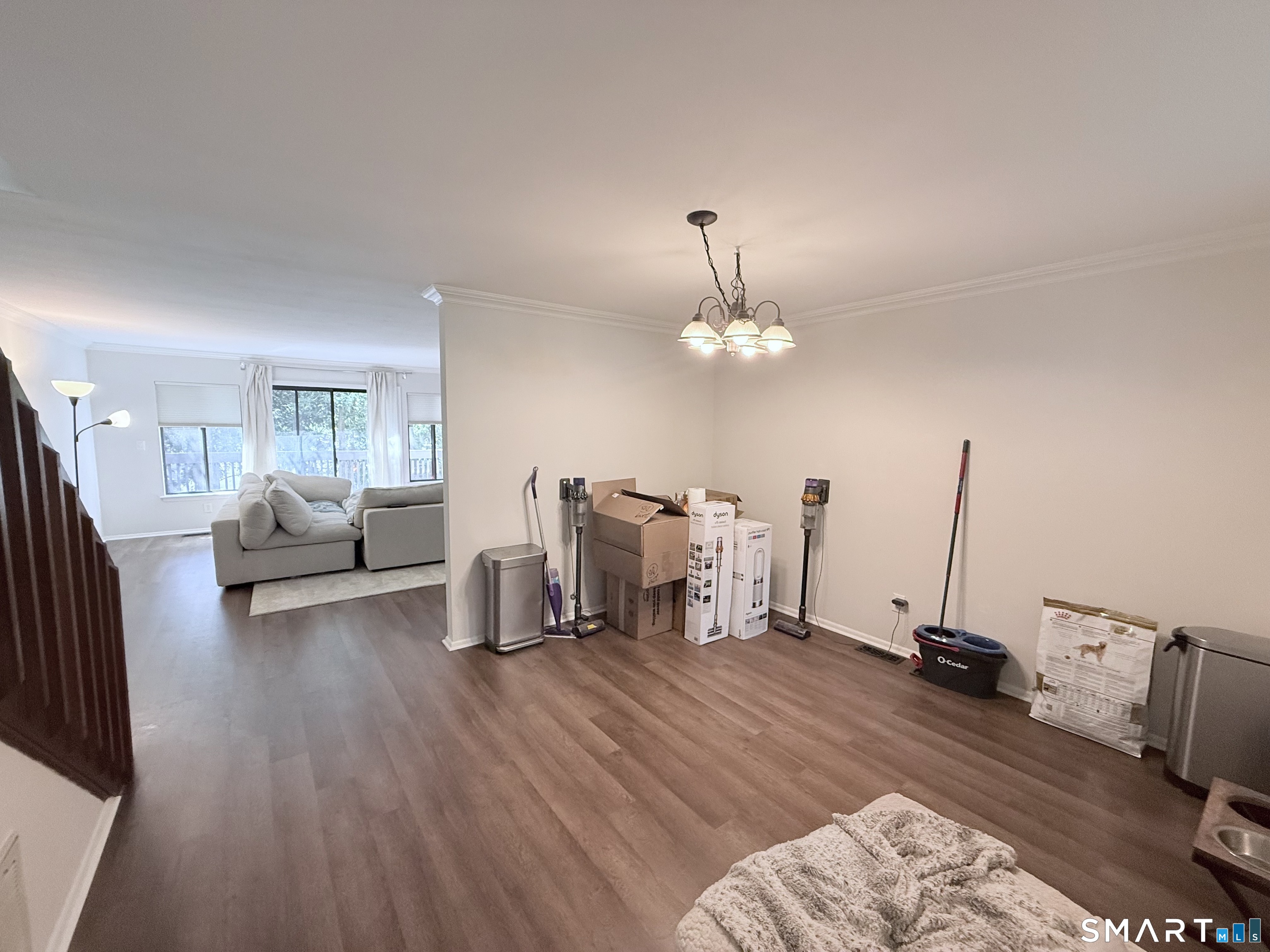 2289 Bedford Street Stamford CT 06905
