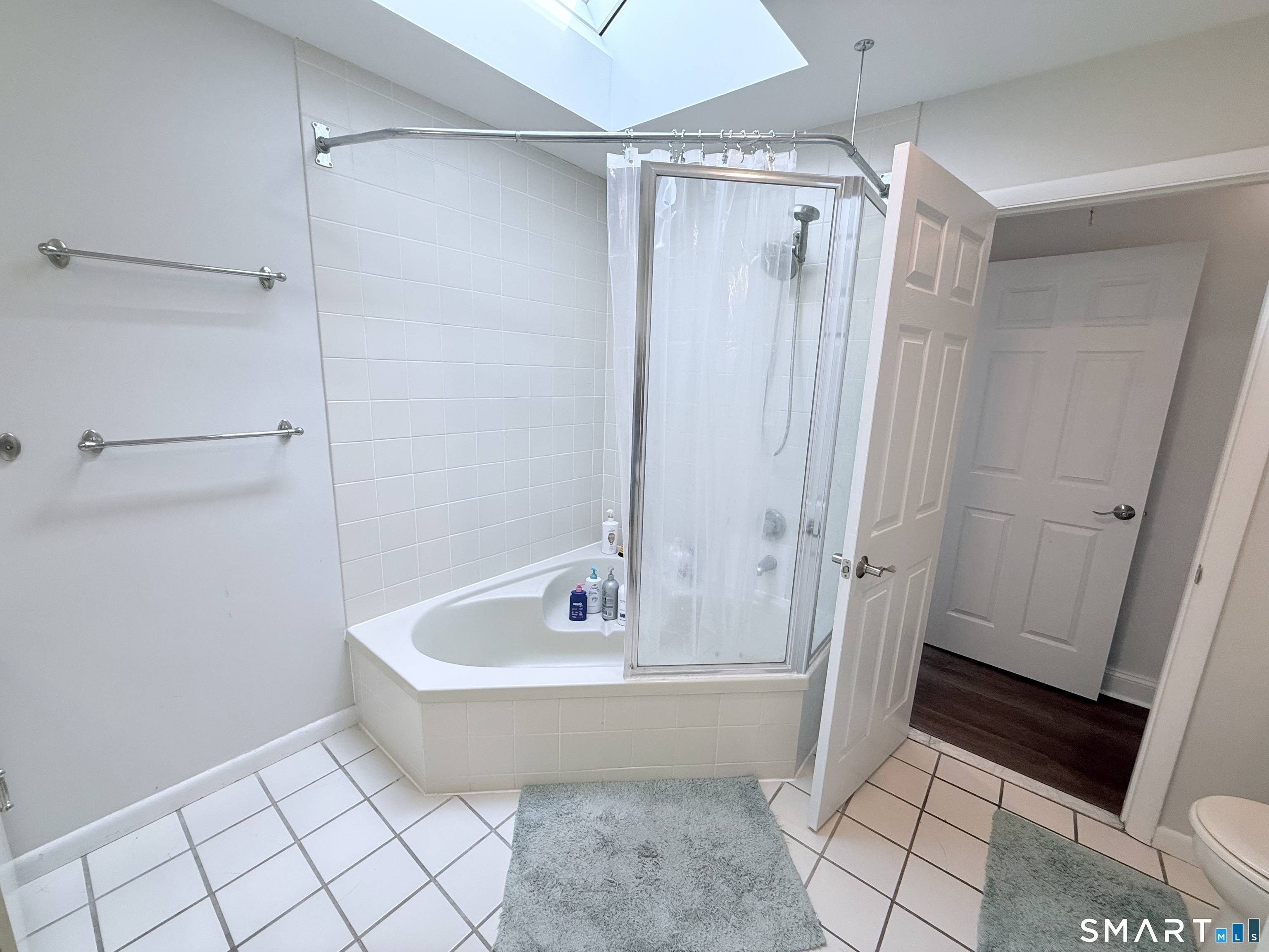 2289 Bedford Street Stamford CT 06905