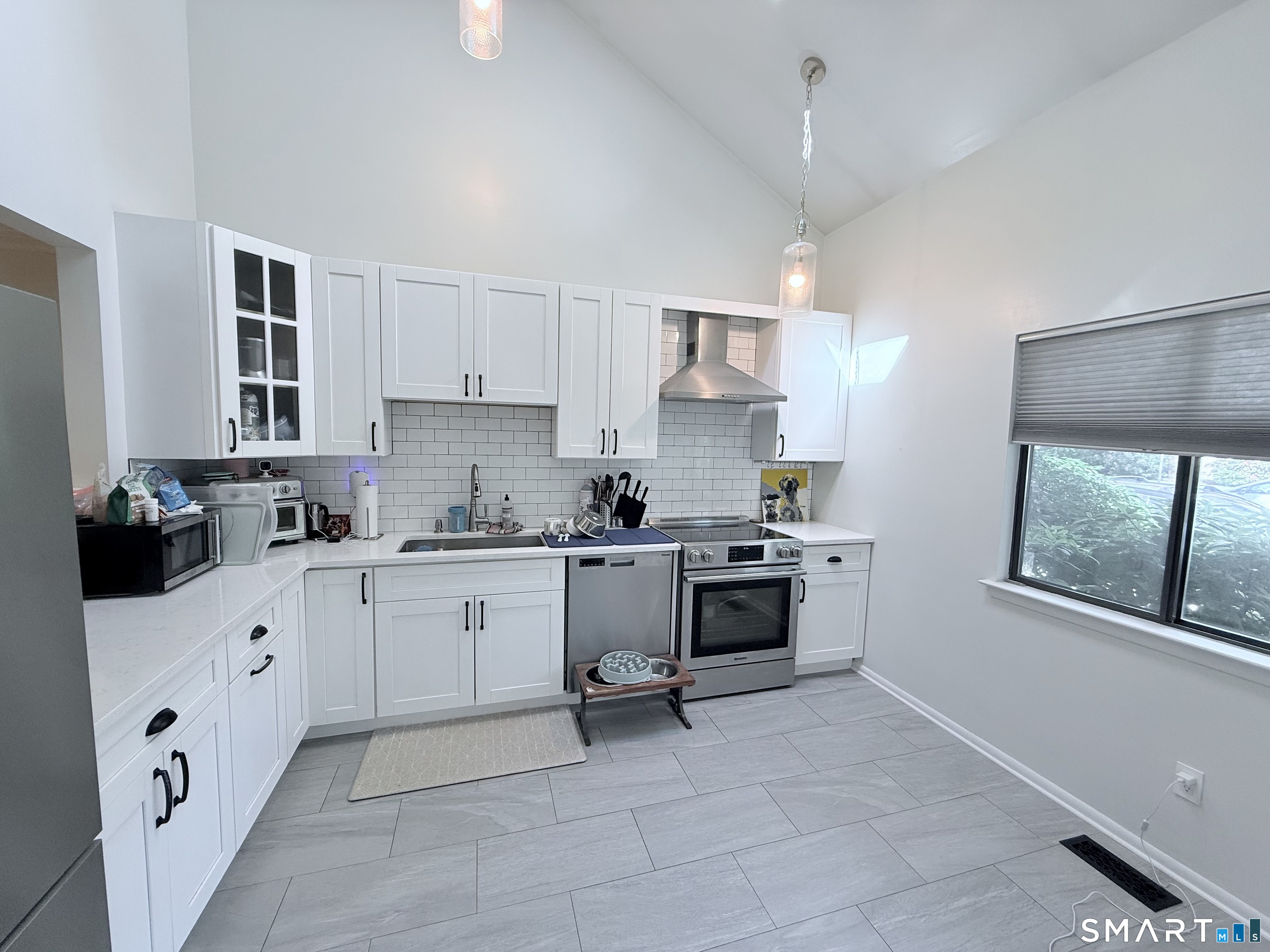 2289 Bedford Street Stamford CT 06905