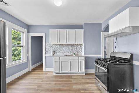 1105 North Main Street Waterbury CT 06704