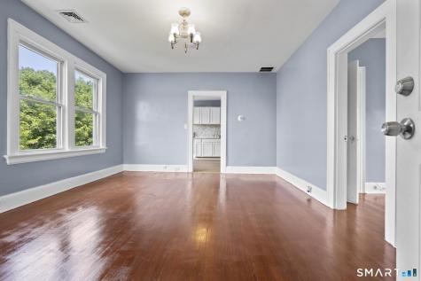 1105 North Main Street Waterbury CT 06704