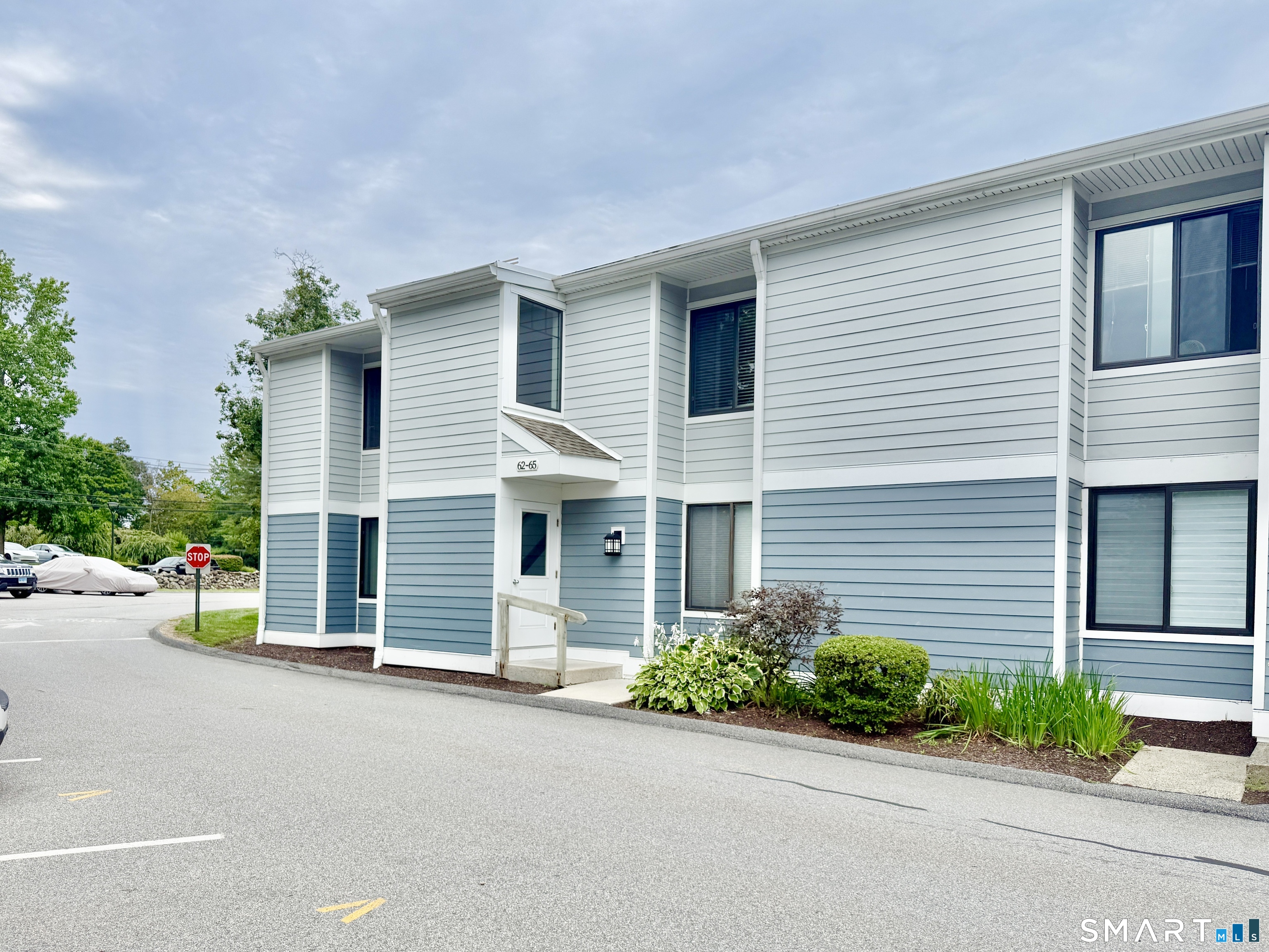 64 Olcott Way Ridgefield CT 06877
