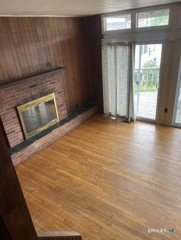 102 Riverview Avenue Branford CT 06405