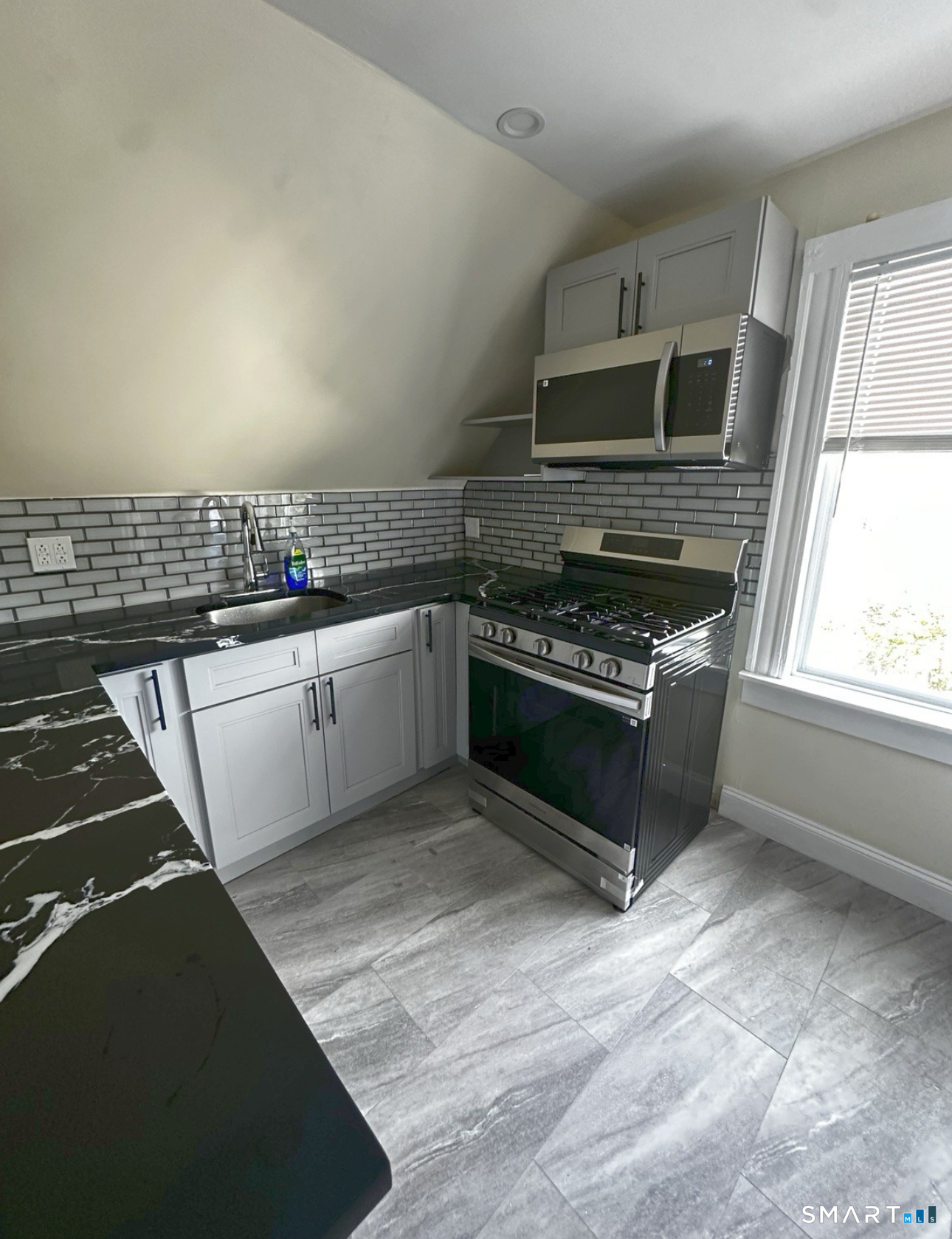 80 Milne Street Bridgeport CT 06604